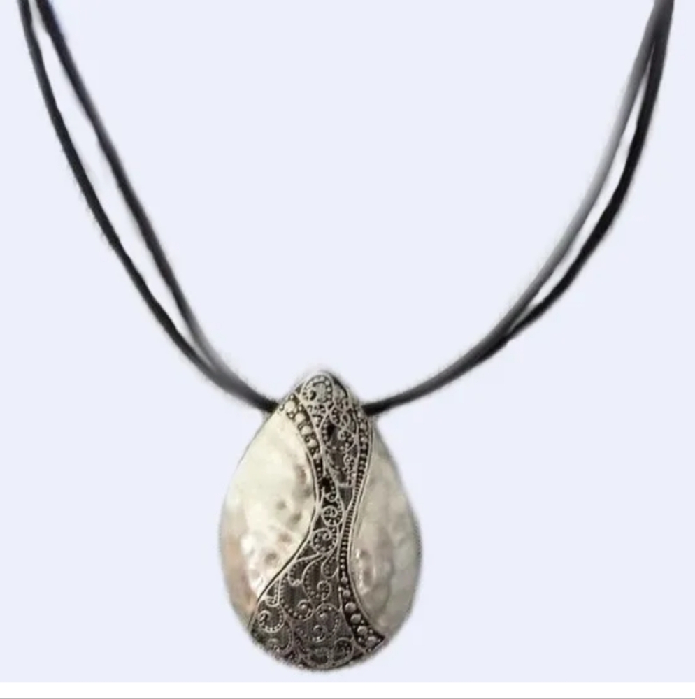 COPY - Premier Designs Hidden Treasures Necklace